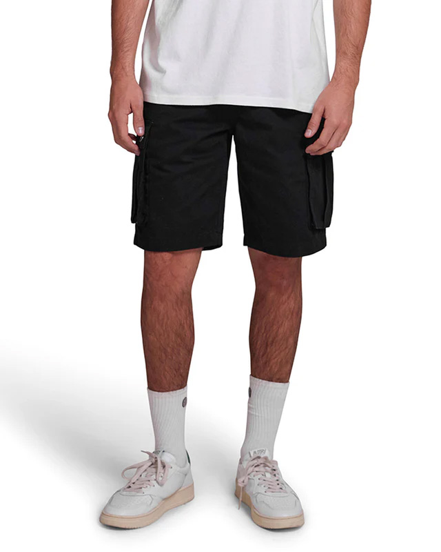 DMP243370