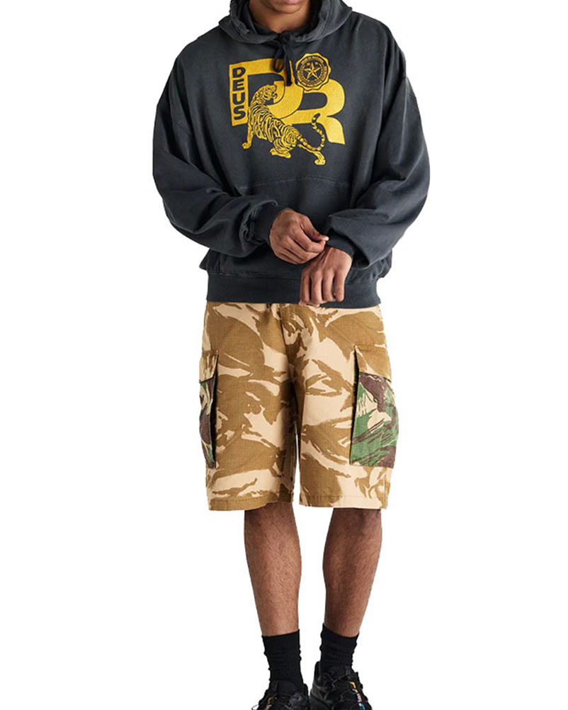 STRONG ARM HOODIE 