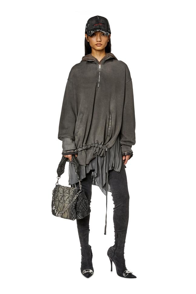 CHARM-D SHOULDER M SHOULDER BAG