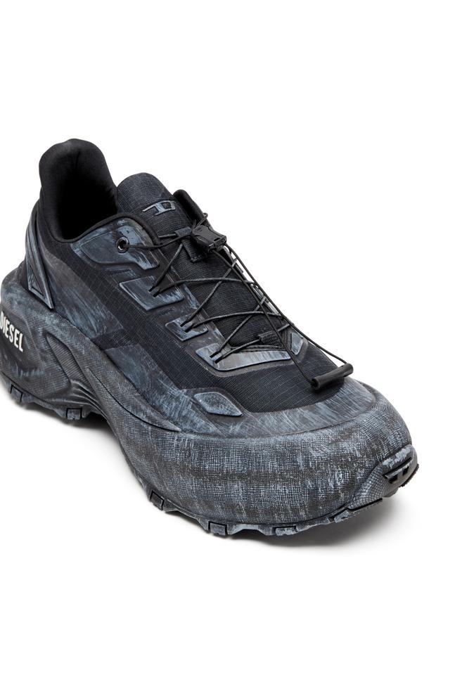 D-CAGE RUNNER SNEAKERS