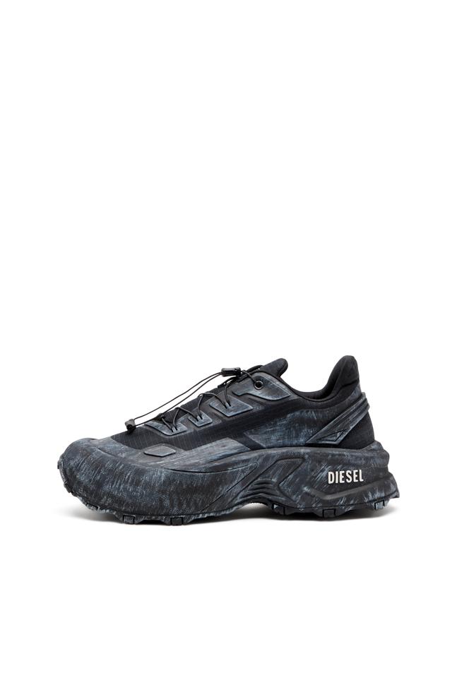 D-CAGE RUNNER SNEAKERS