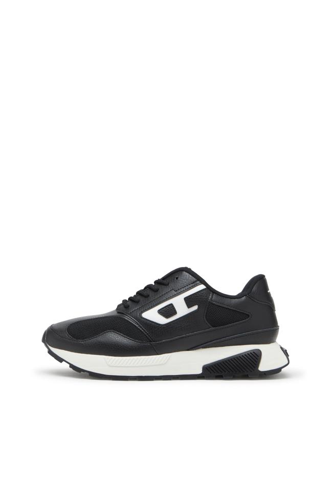 S-TAME-D RUNNING SNEAKERS