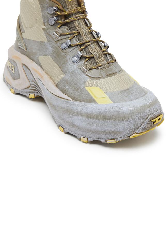 D-CAGE HIKING SNEAKERS