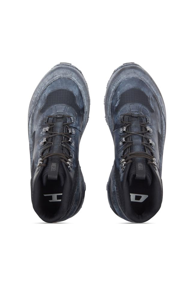 D-CAGE HIKING SNEAKERS