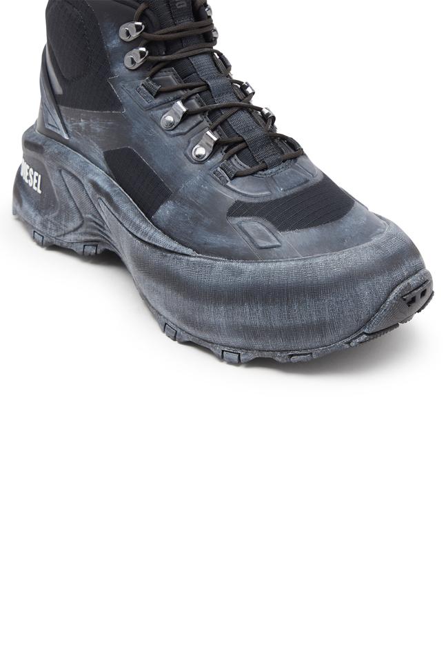 D-CAGE HIKING SNEAKERS