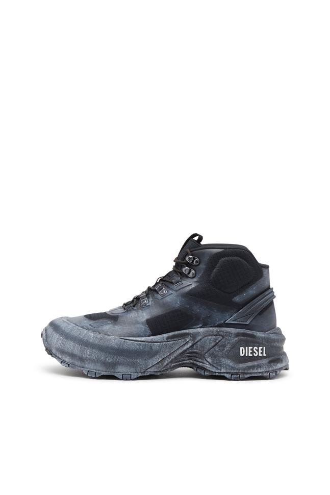 D-CAGE HIKING SNEAKERS
