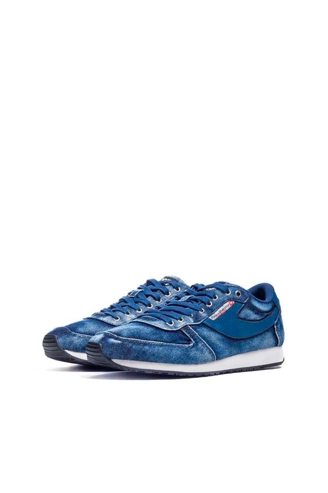 S-PASS ON SNEAKERS